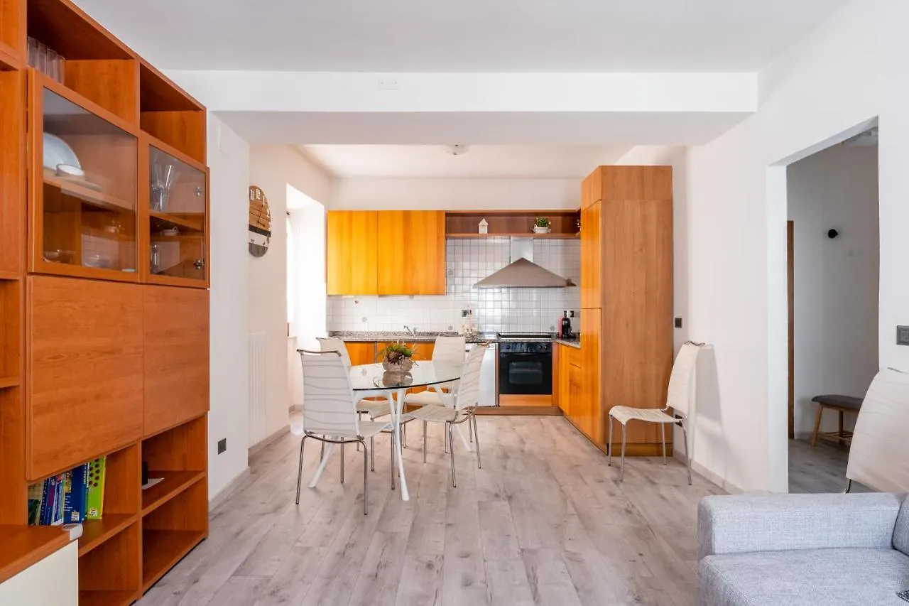 La Sapienza Apartment Pistoia